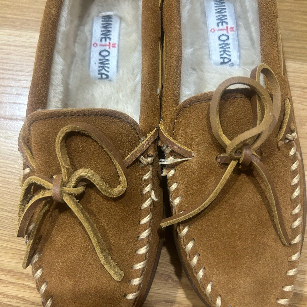 Minnetonka Tan Suede Moccasins